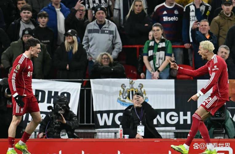 梅开二度，埃基蒂克当选利物浦4-1纽卡球迷票选全场最佳